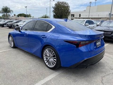 2023 Lexus IS 300