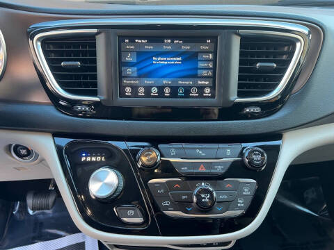 2019 Chrysler Pacifica Touring Plus