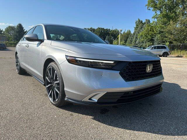 2025 Honda Accord Hybrid Touring