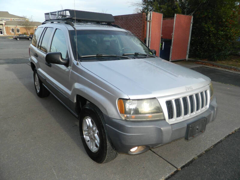 2004 Jeep Grand Cherokee Laredo photo 8