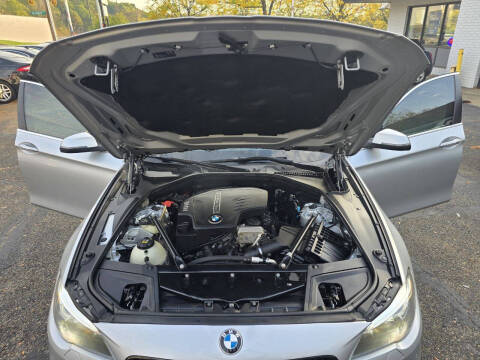 2016 BMW 5 Series 528i xDrive