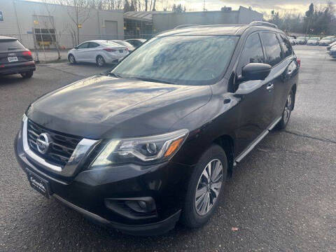 2017 Nissan Pathfinder S
