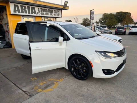 2018 Chrysler Pacifica Touring Plus