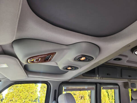 2002 Ford E-Series E-150