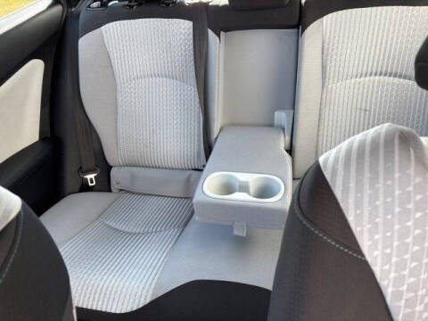 2016 Toyota Prius Two