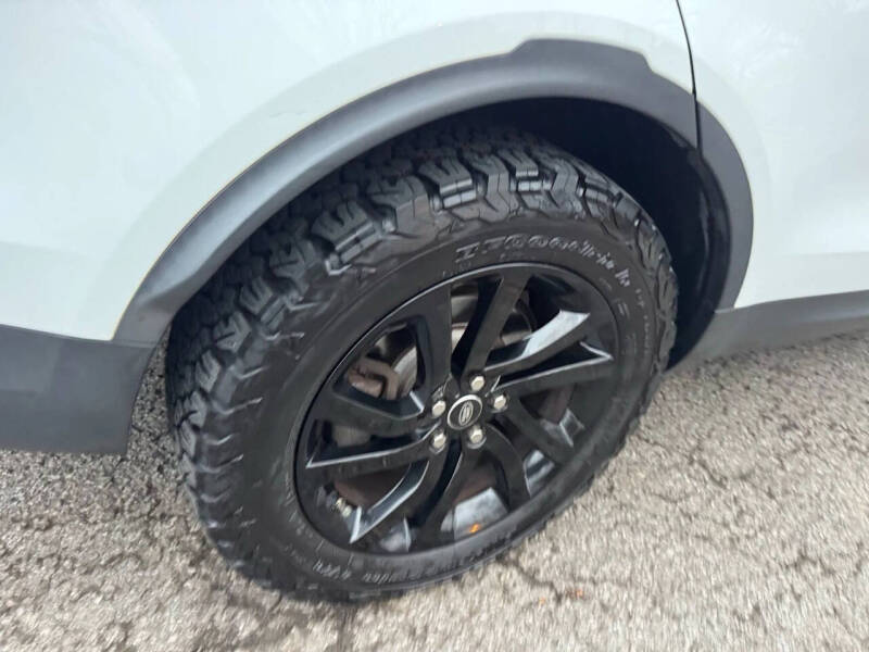 2017 Land Rover Discovery HSE Luxury