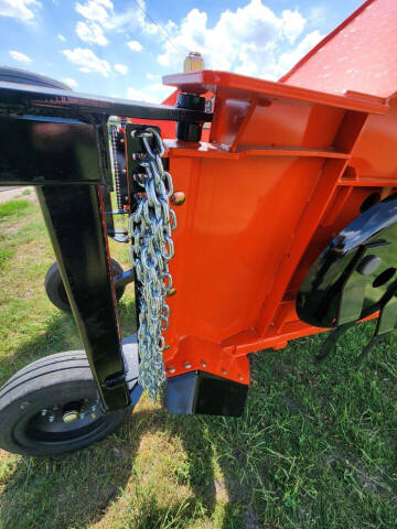 2023 Land Pride RC3712