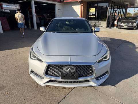 2017 Infiniti Q60 Red Sport 400