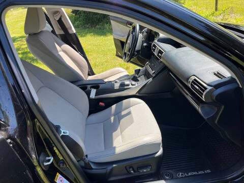 2016 Lexus IS 300