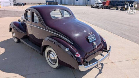 1940 Ford Deluxe