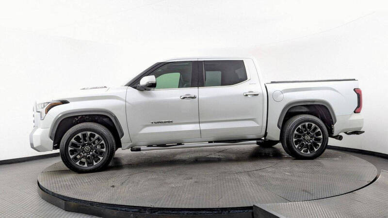 2023 Toyota Tundra Limited HV