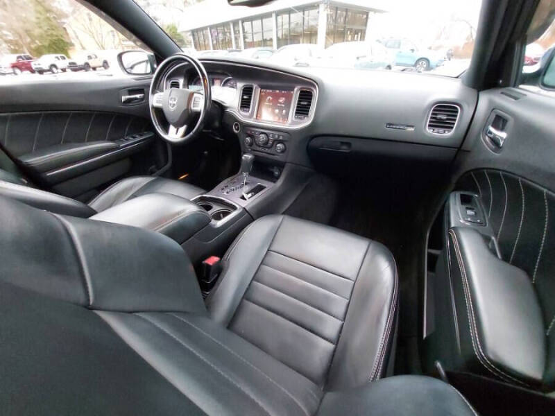 2014 Dodge Charger R/T Plus