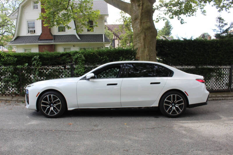 2024 BMW 7 Series 740i xDrive