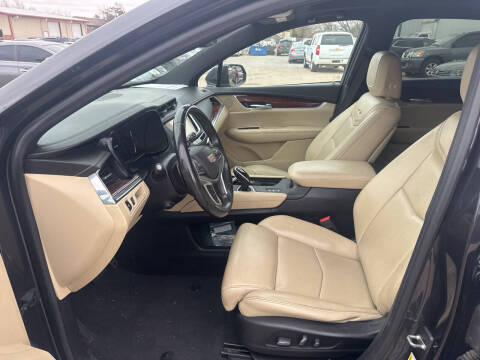 2017 Cadillac XT5 Premium Luxury