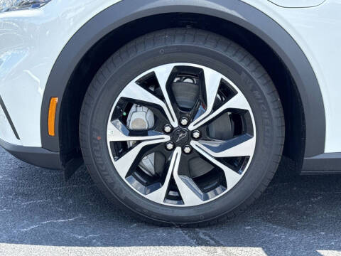 2025 Ford Mustang Mach-E Select