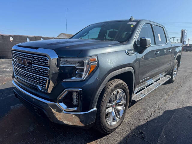 2019 GMC Sierra 1500 SLT's photo