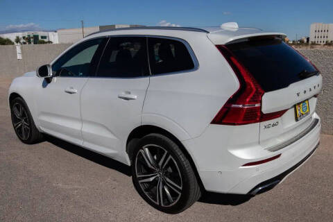 2019 Volvo XC60 T5 R-Design
