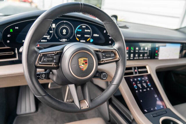 2021 Porsche Taycan 20