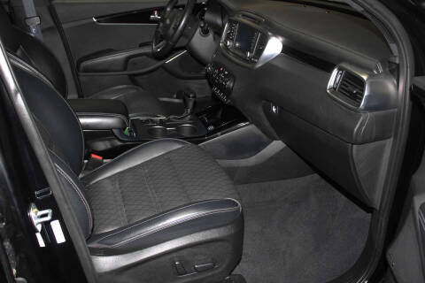 2017 Kia Sorento SX Limited V6