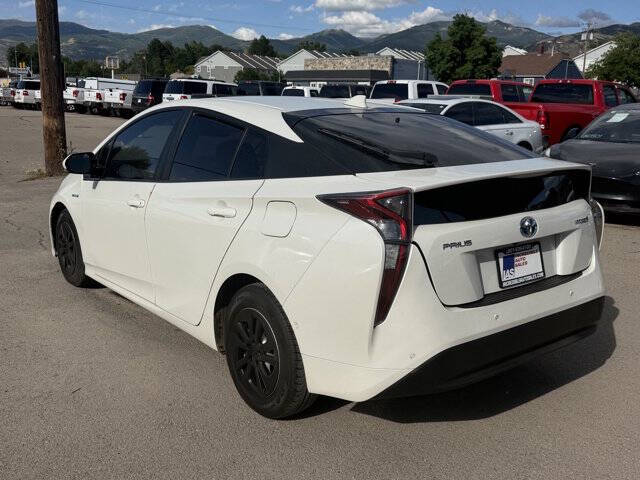 2018 Toyota Prius Two