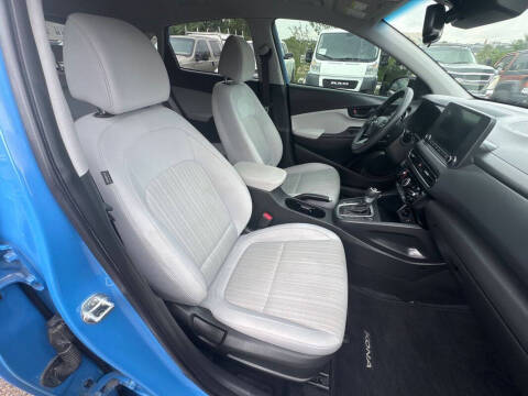 2022 Hyundai Kona SEL