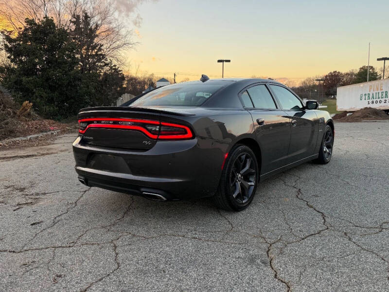2018 Dodge Charger R/T