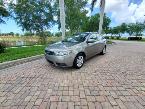 2012 Kia Forte for sale at World Champions Auto Inc in Cape Coral FL