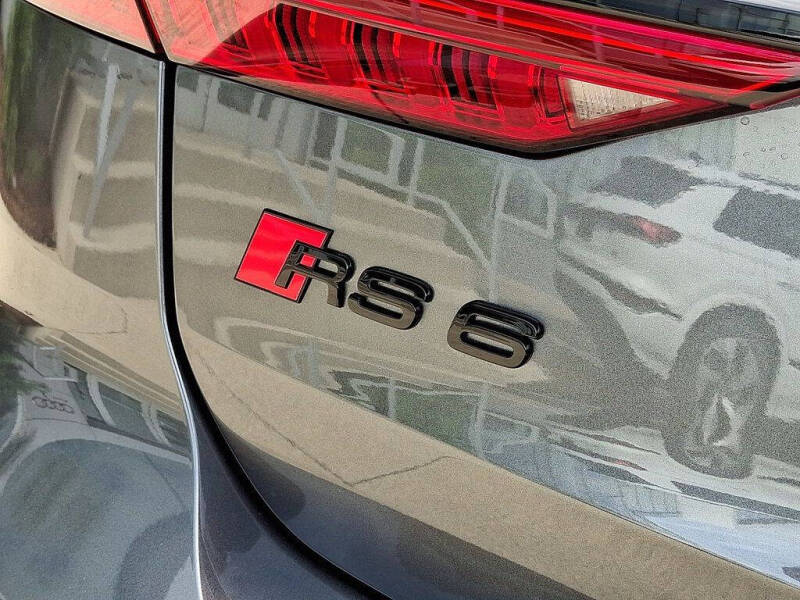 2026 Audi RS 6 Avant performance 4.0T quattro Avant
