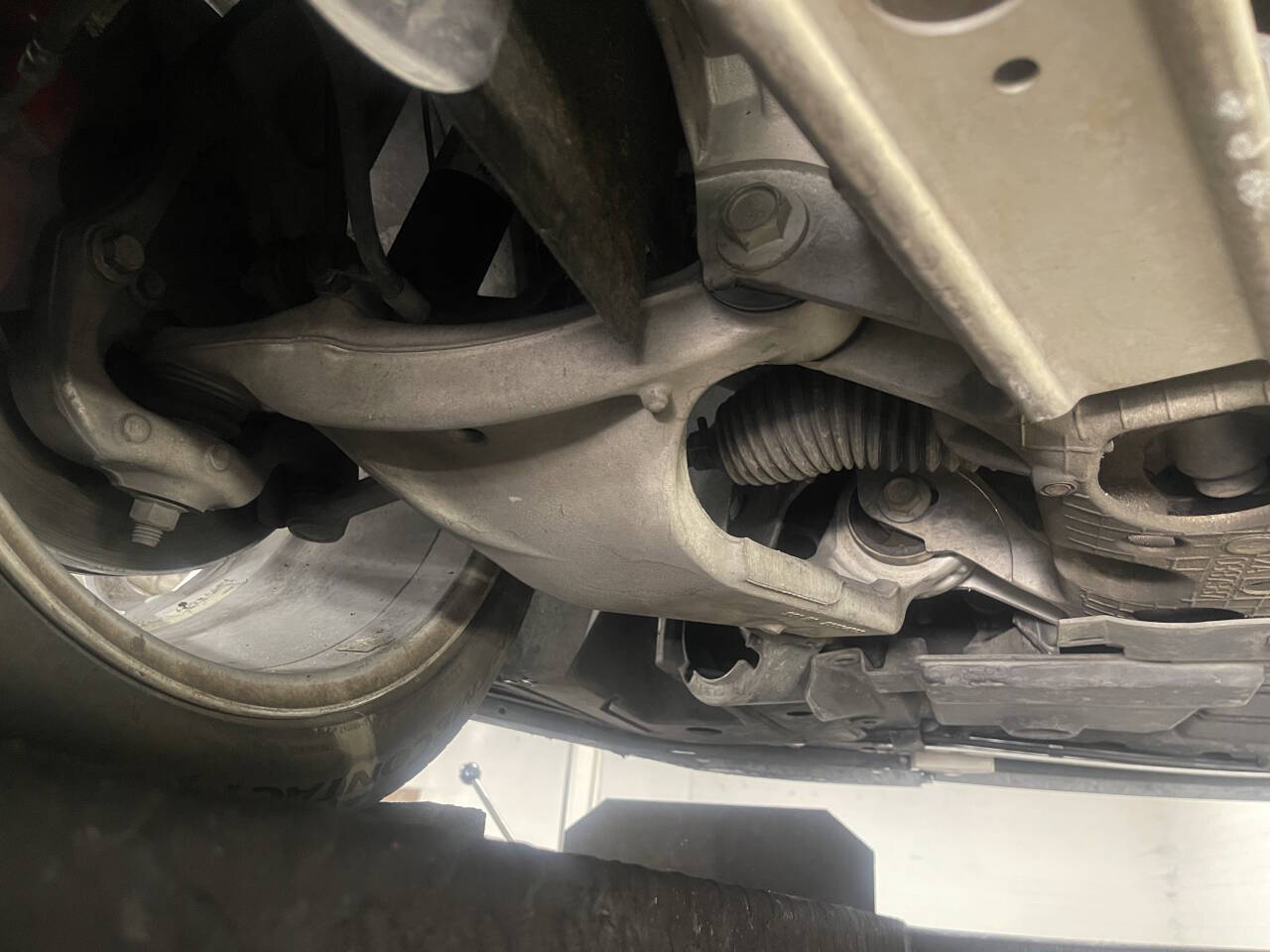 2014 Cadillac CTS-V 73