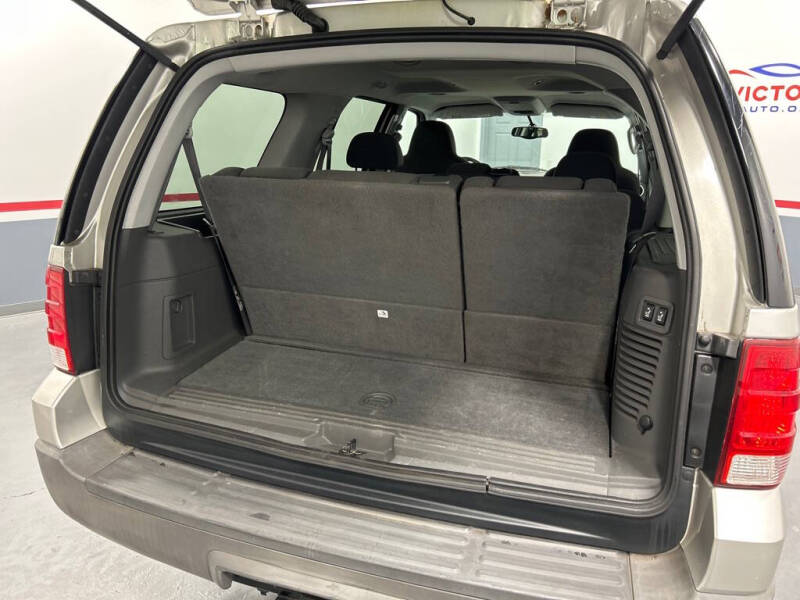 2003 Ford Expedition XLT