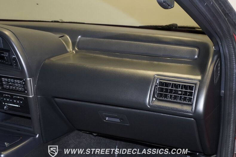 1992 Ford Thunderbird SC