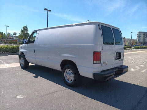 2013 Ford E-Series E-150