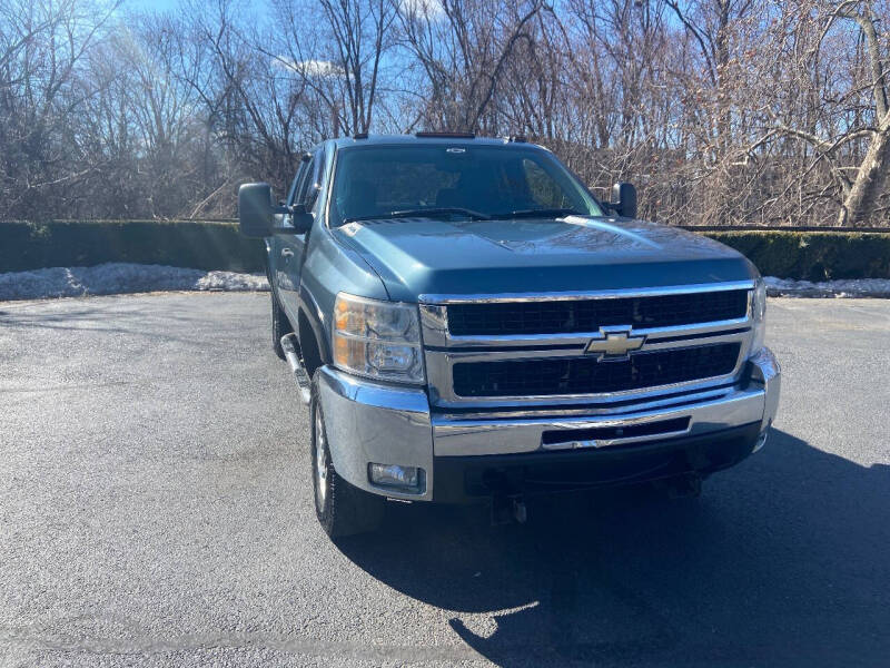 2007 Chevrolet Silverado 2500HD for sale at Urbin Auto Sales in Garfield NJ