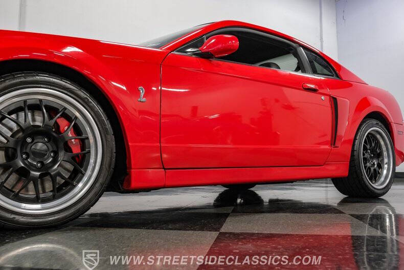 2004 Ford Mustang SVT Cobra