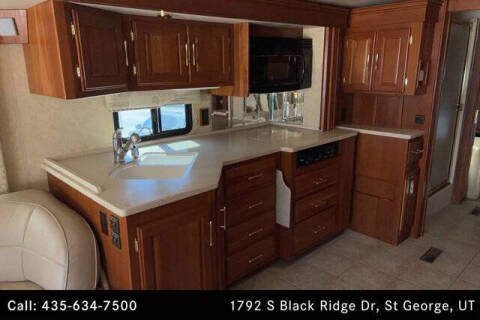 2005 Freightliner XC Chassis