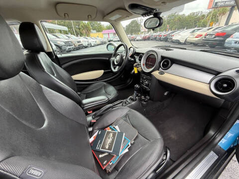 2013 MINI Hardtop Cooper