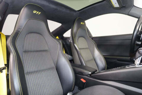 2019 Porsche 911 Carrera