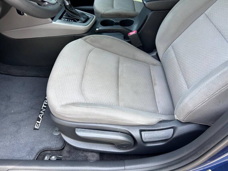 2020 Hyundai Elantra