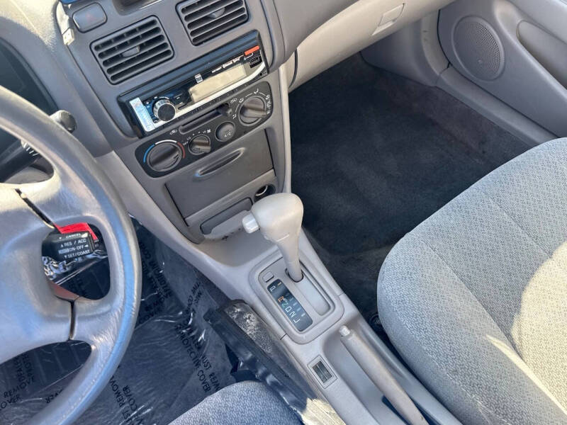 2000 Toyota Corolla CE