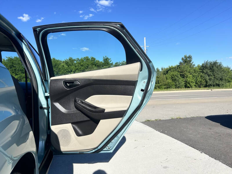 2012 Ford Focus SE