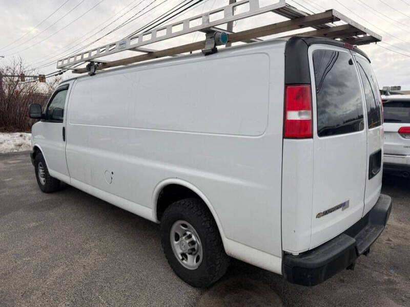 2020 Chevrolet Express 2500