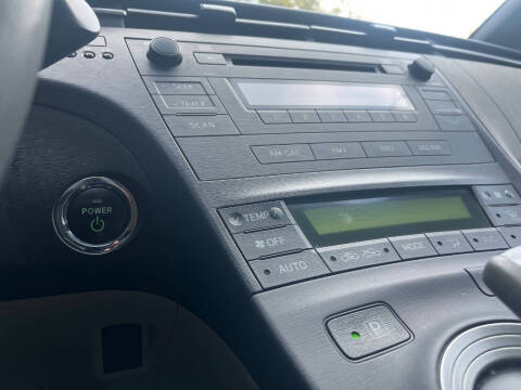 2011 Toyota Prius Two