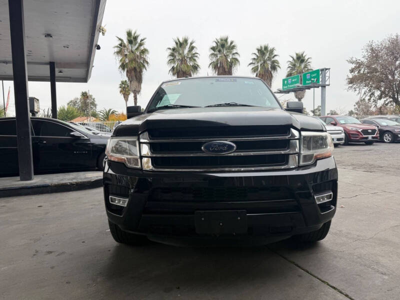 2017 Ford Expedition EL XLT