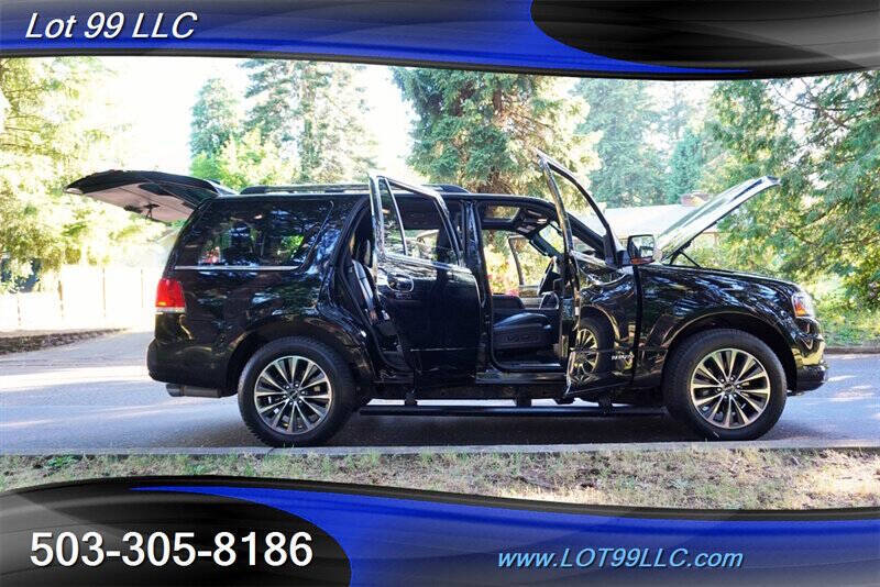 2017 Lincoln Navigator Select