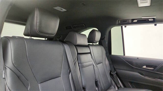 2023 Lexus LX 600 Luxury