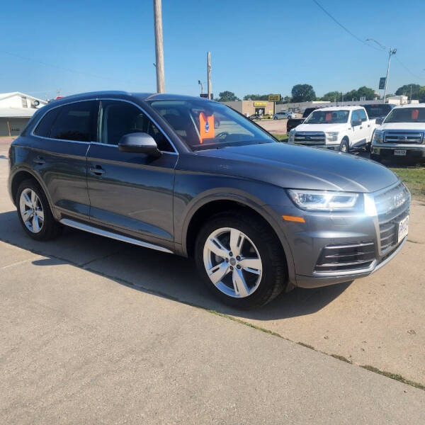2018 Audi Q5 2.0T quattro Premium Plus