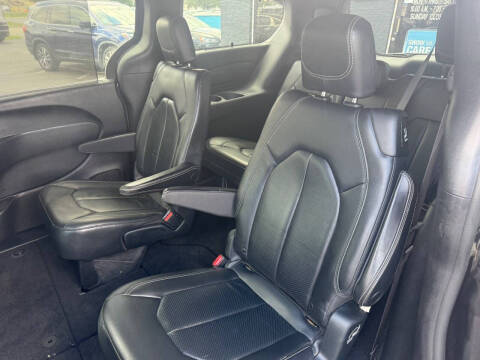 2019 Chrysler Pacifica Touring L