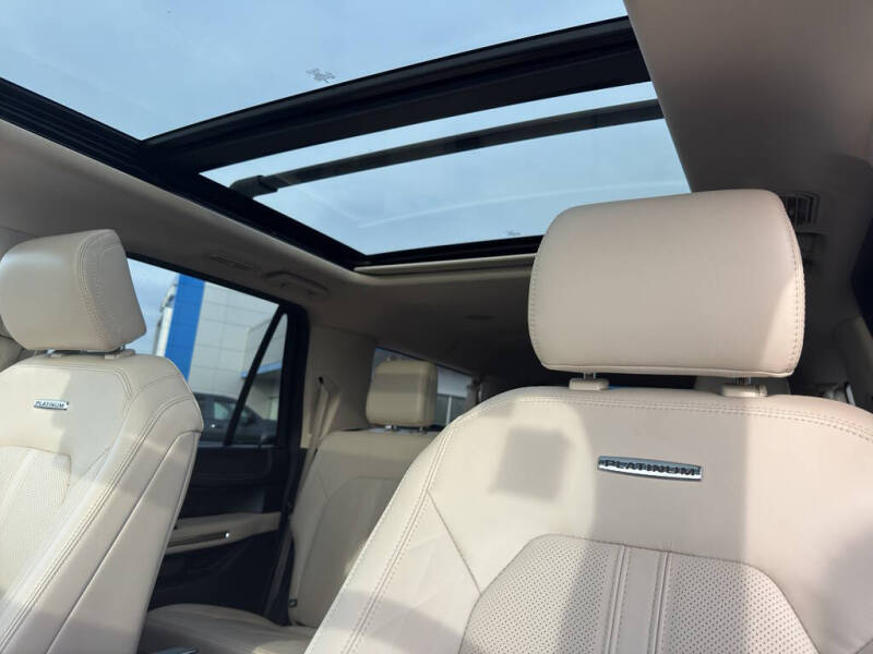 2024 Ford Expedition MAX Platinum