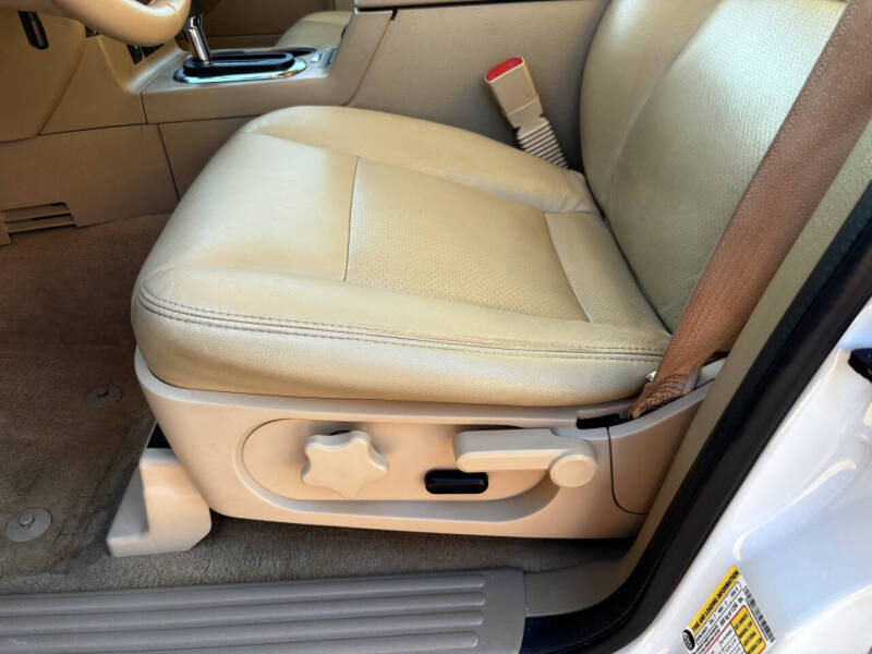 2010 Ford Explorer XLT