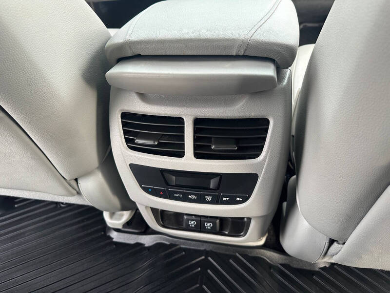 2017 Acura MDX SH-AWD w/Tech